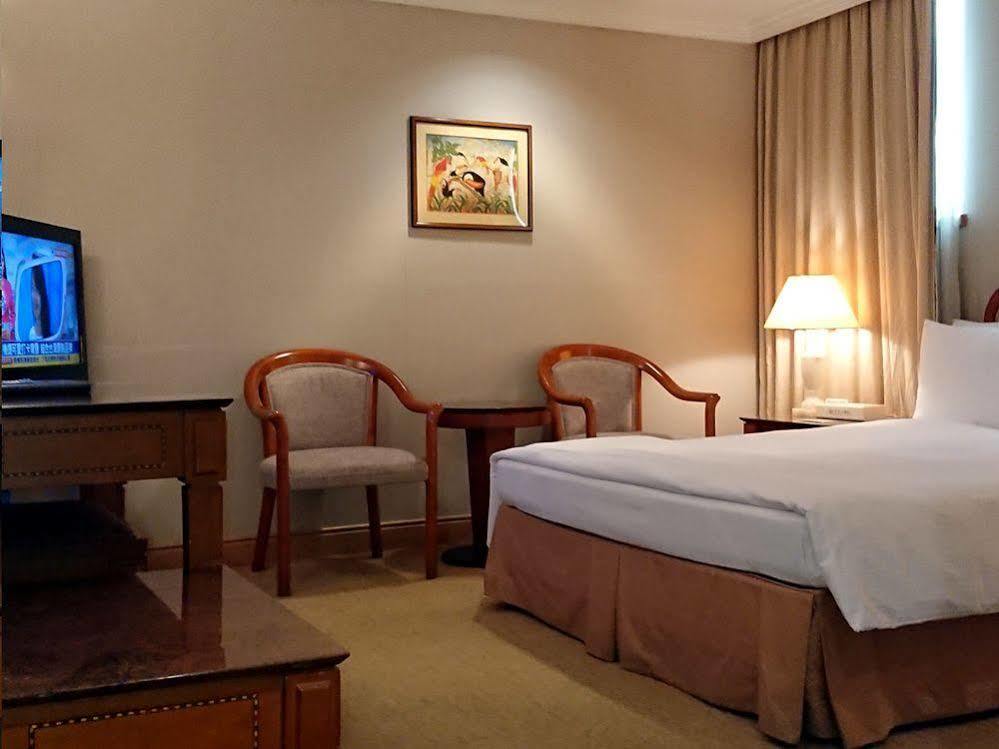 Dong Wu Hotel Taipei Eksteriør bilde